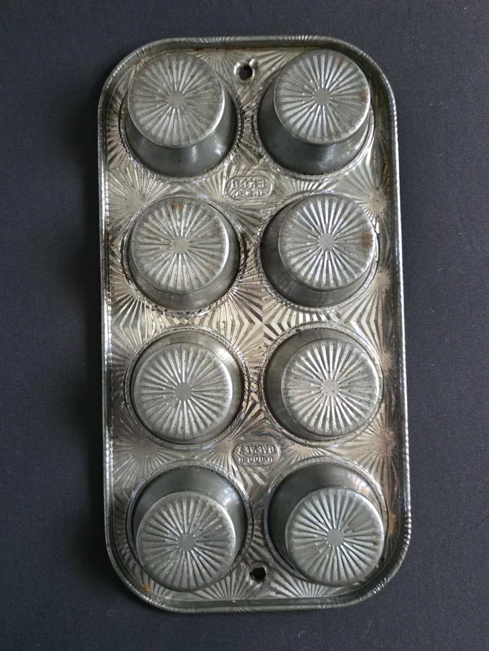 Ekco Metal Mini Muffin Cupcake 8 cup Tart Tin Pan Ovenex N800-8